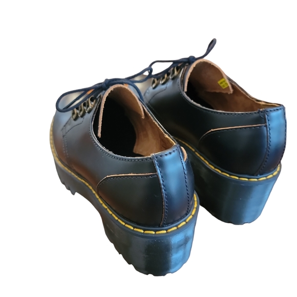 DR MARTENS Leona Lo black leather platform heeled lace up shoes women’s 9 new - Picture 7 of 8